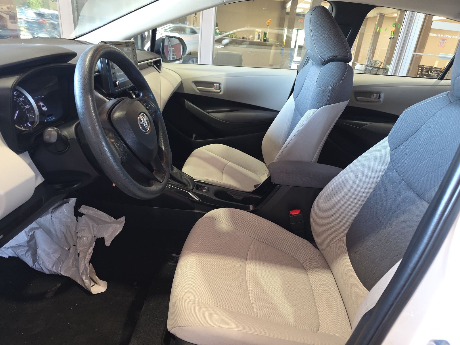 2022 Toyota Corolla LE FWD