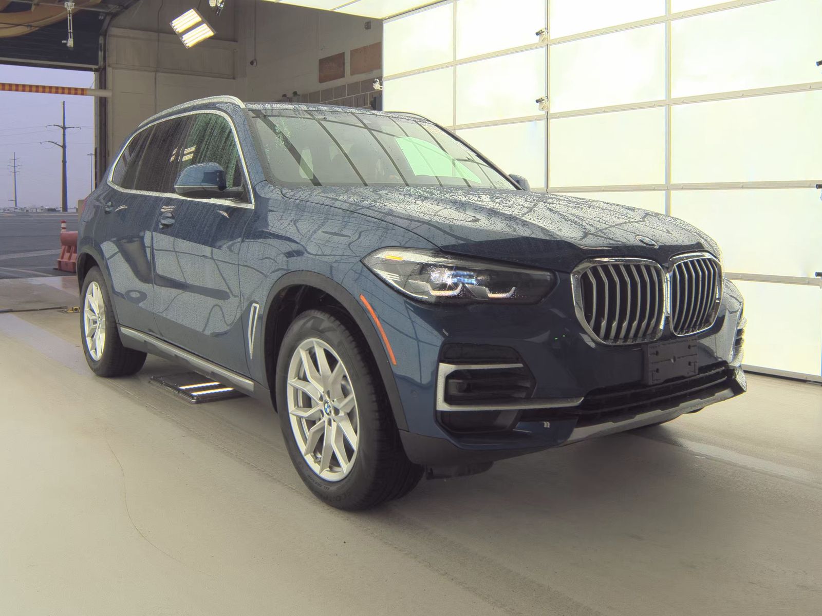 2023 BMW X5 xDrive40i AWD