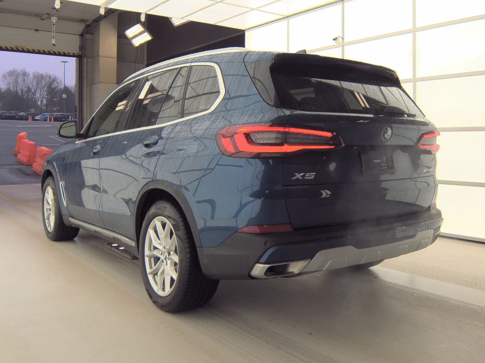 2023 BMW X5 xDrive40i AWD