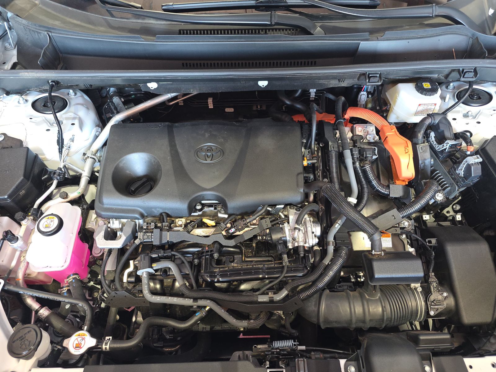 2024 Toyota RAV4 Hybrid XLE Premium AWD