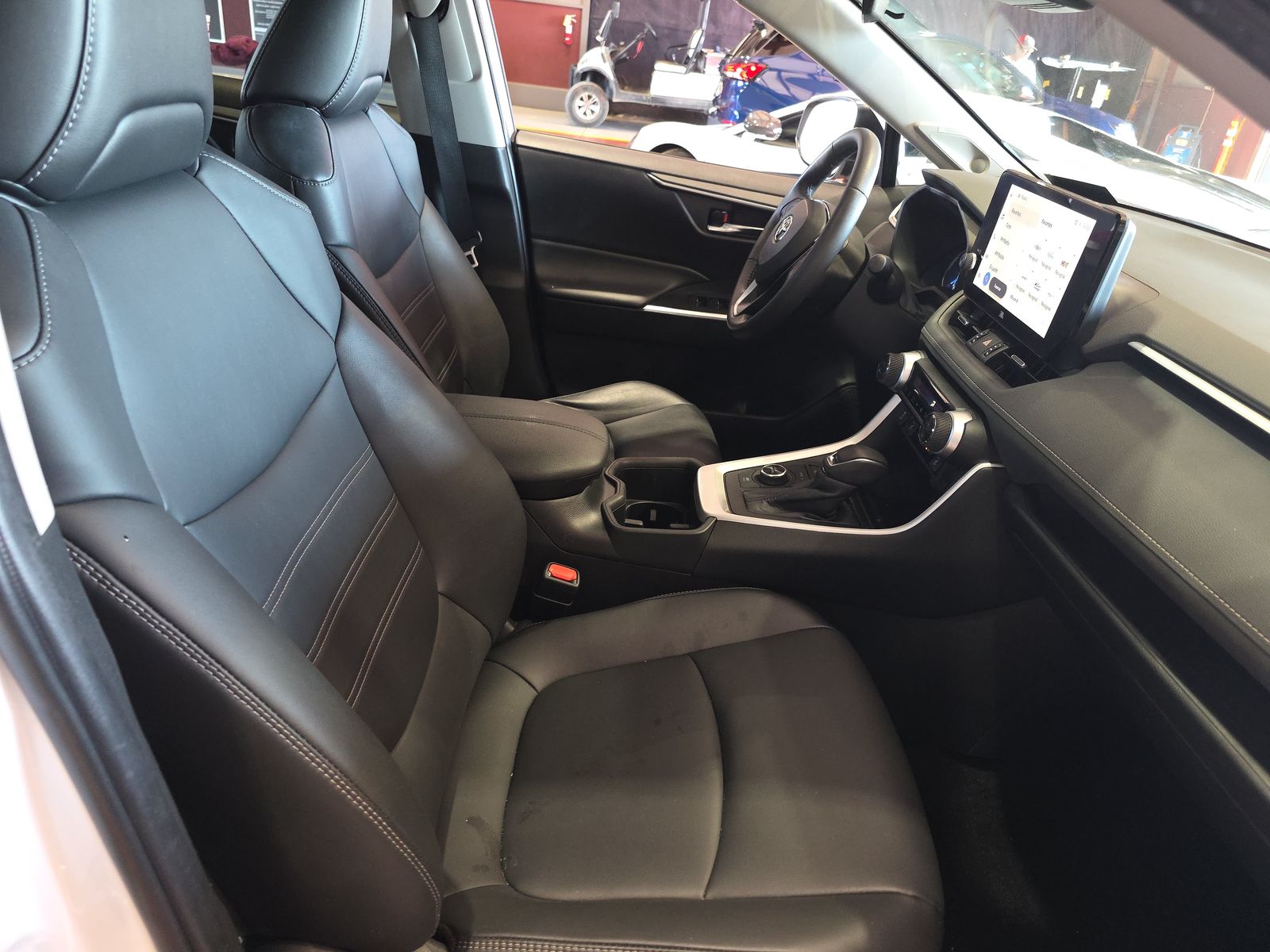 2024 Toyota RAV4 Hybrid XLE Premium AWD