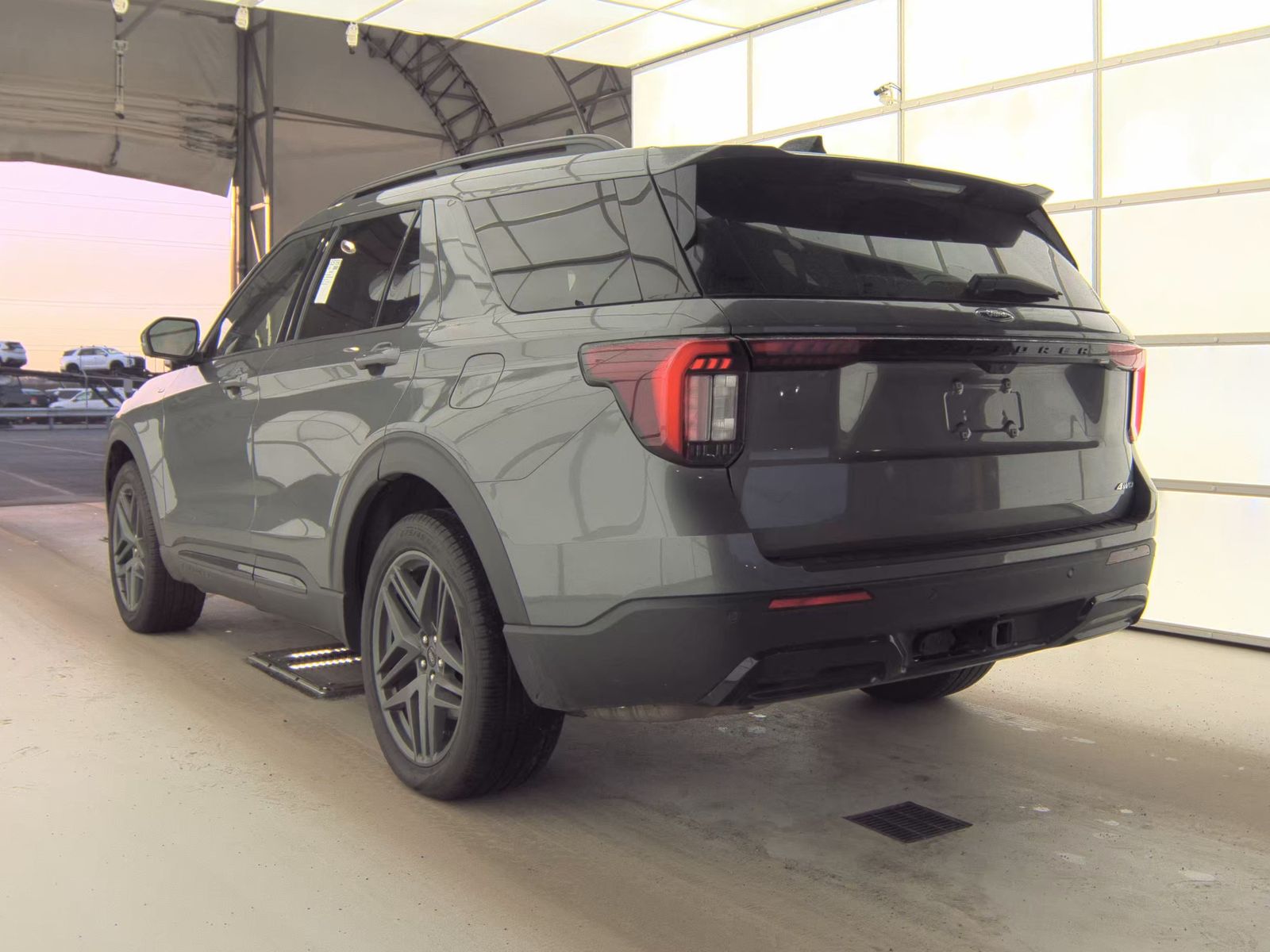 2025 Ford Explorer ST-Line AWD