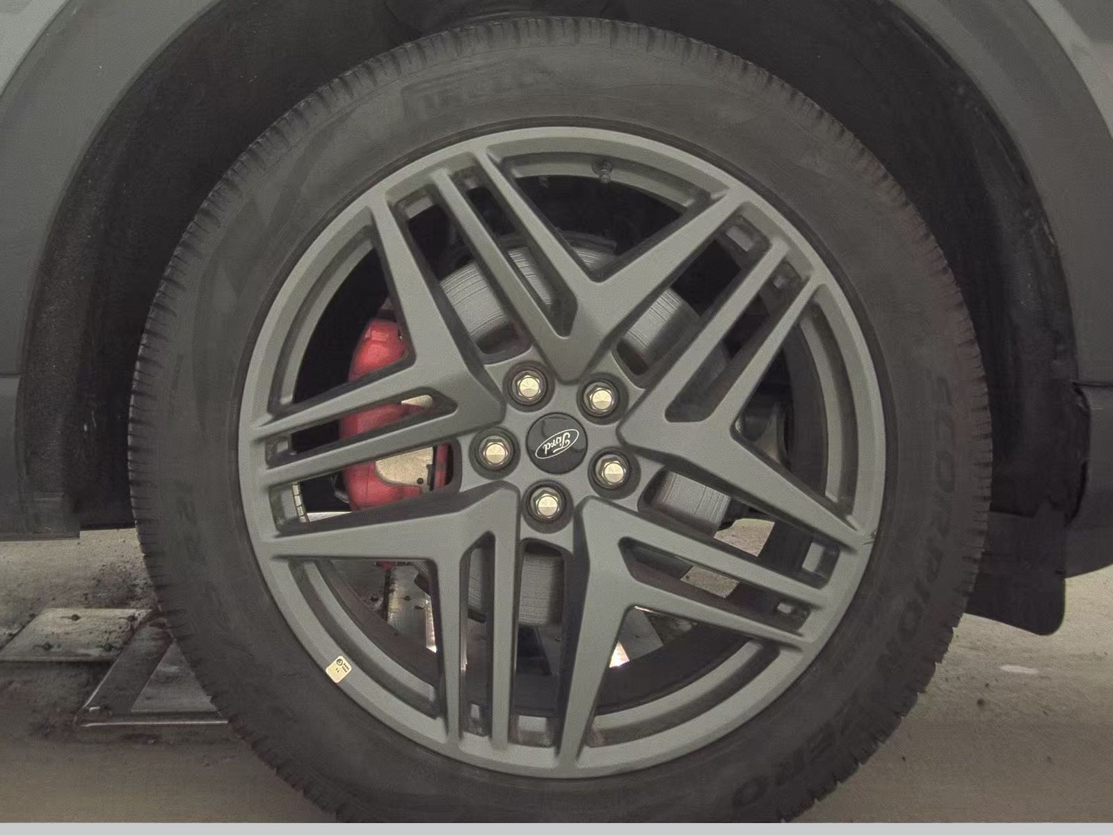 2025 Ford Explorer ST-Line AWD