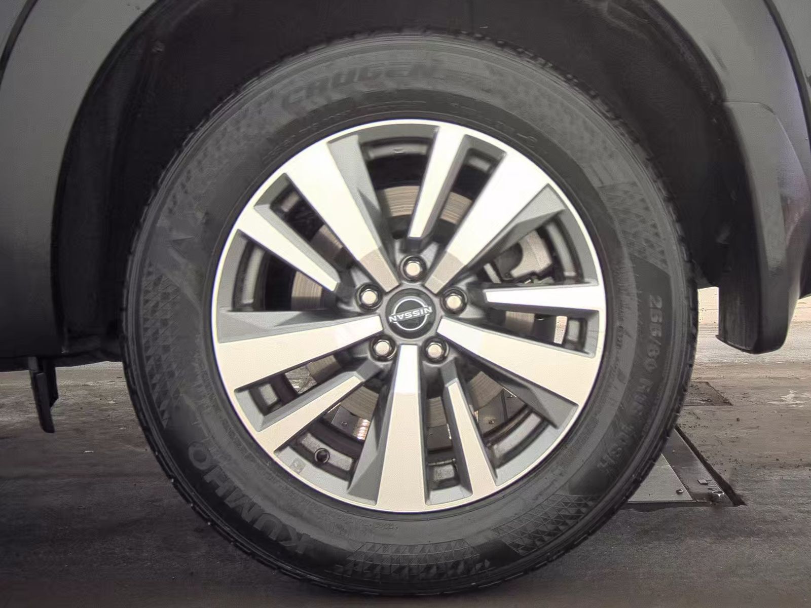 2025 Nissan Pathfinder SL AWD