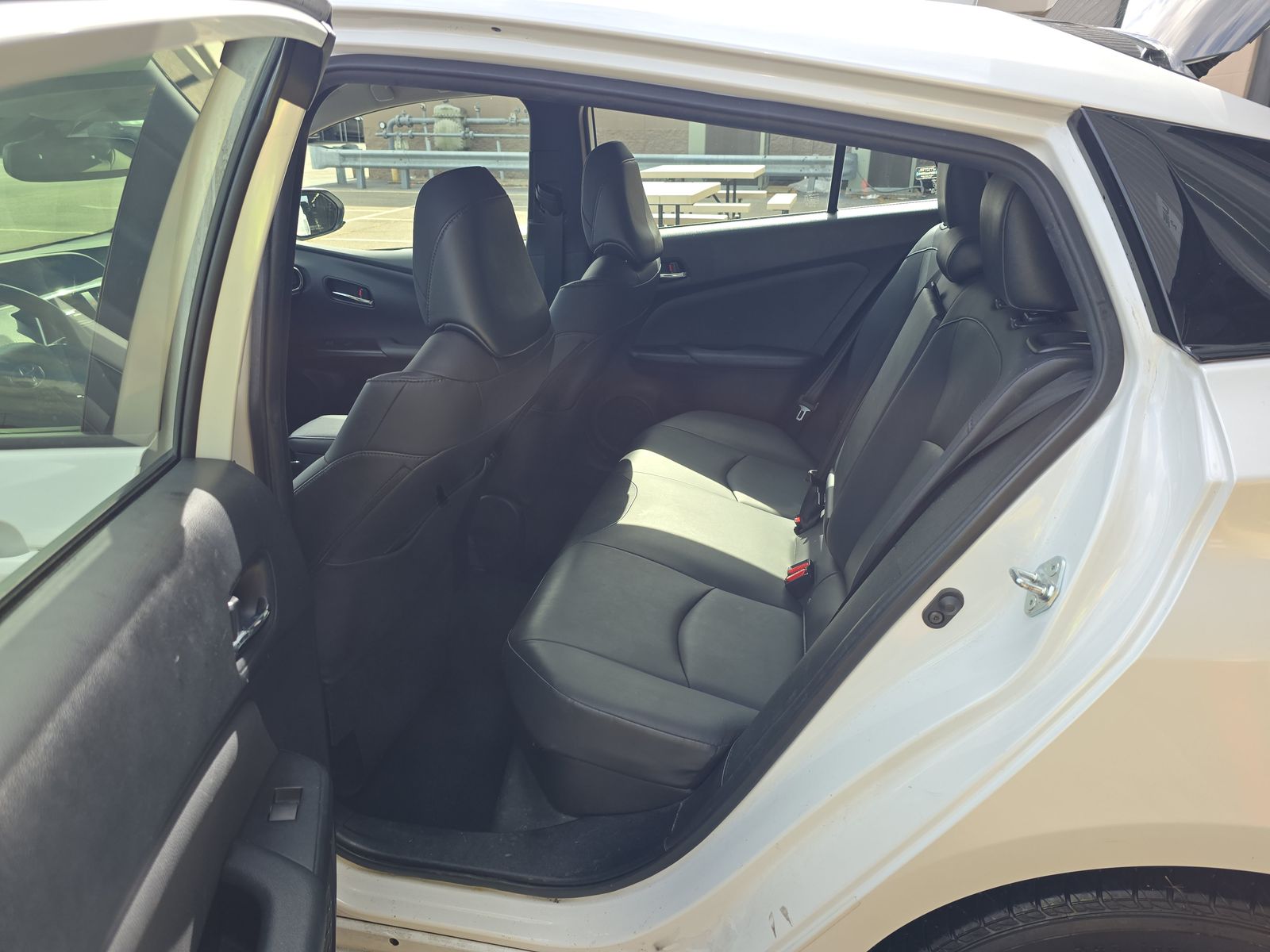 2021 Toyota Prius XLE AWD