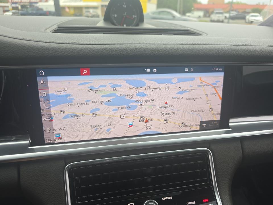 2018 Porsche Panamera 4 AWD