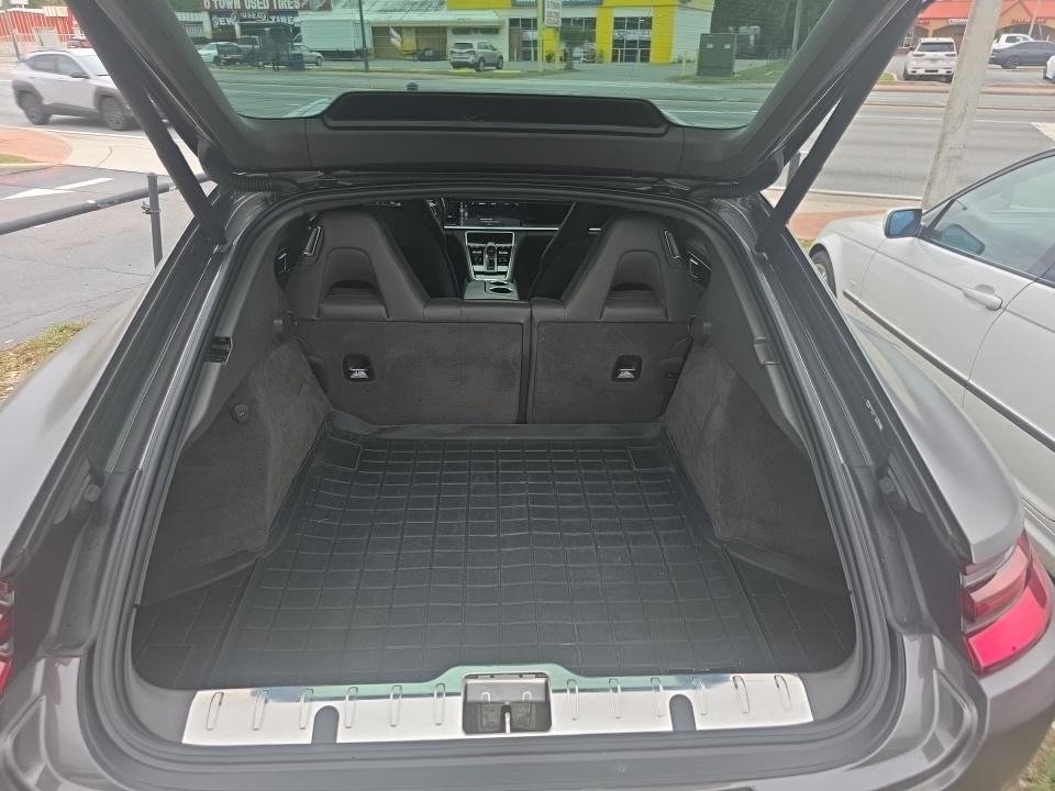 2018 Porsche Panamera 4 AWD