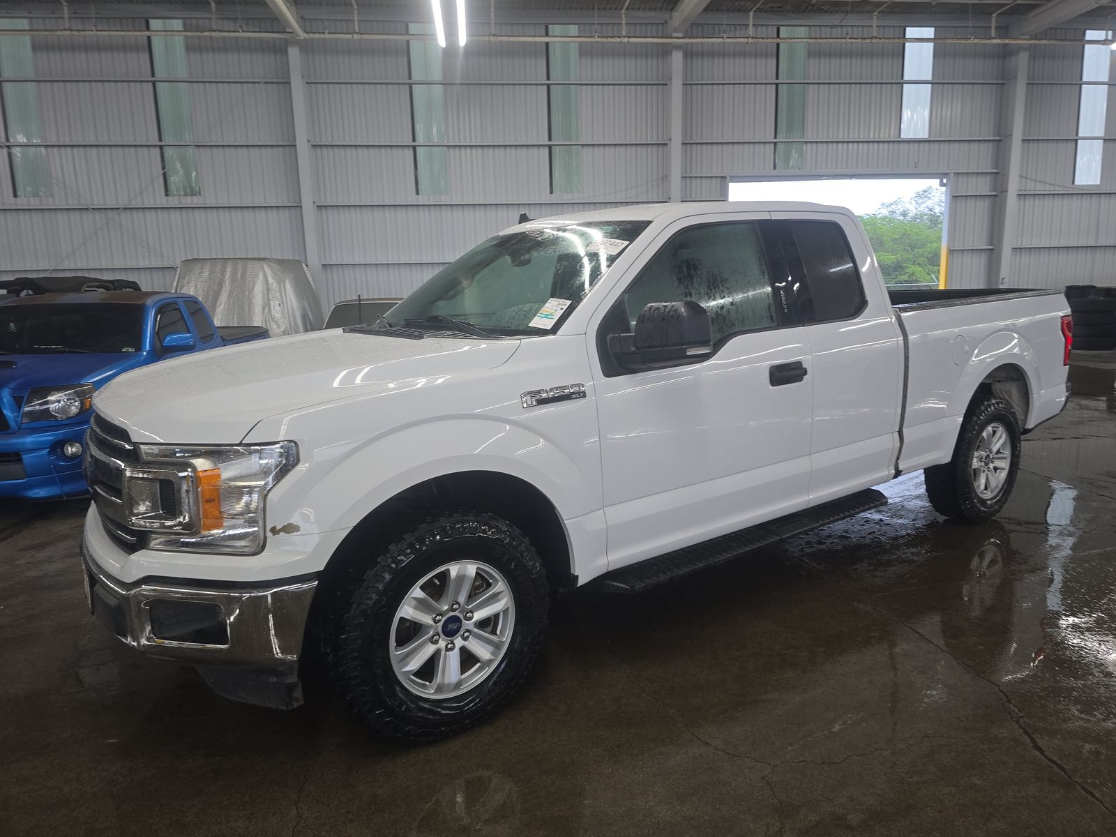 2020 Ford F-150 XLT RWD