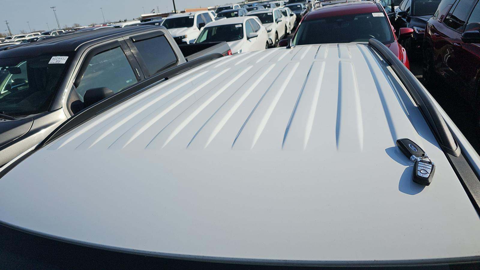 2023 Ford Explorer XLT RWD