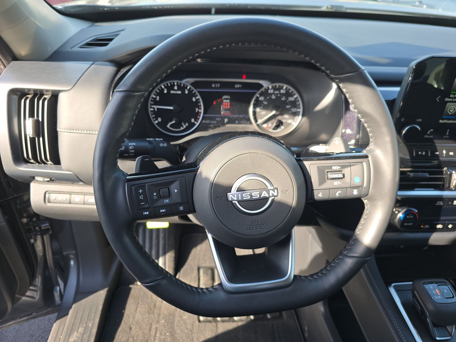 2025 Nissan Pathfinder SL AWD