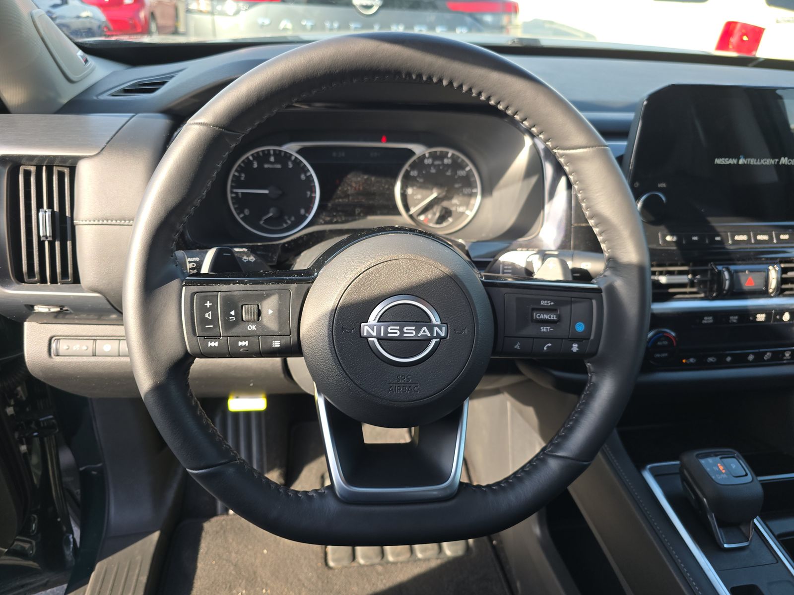 2025 Nissan Pathfinder SL FWD