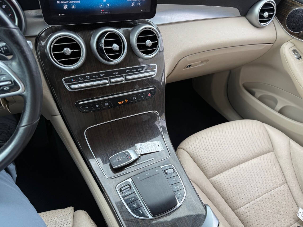 2022 Mercedes-Benz GLC GLC 300 RWD