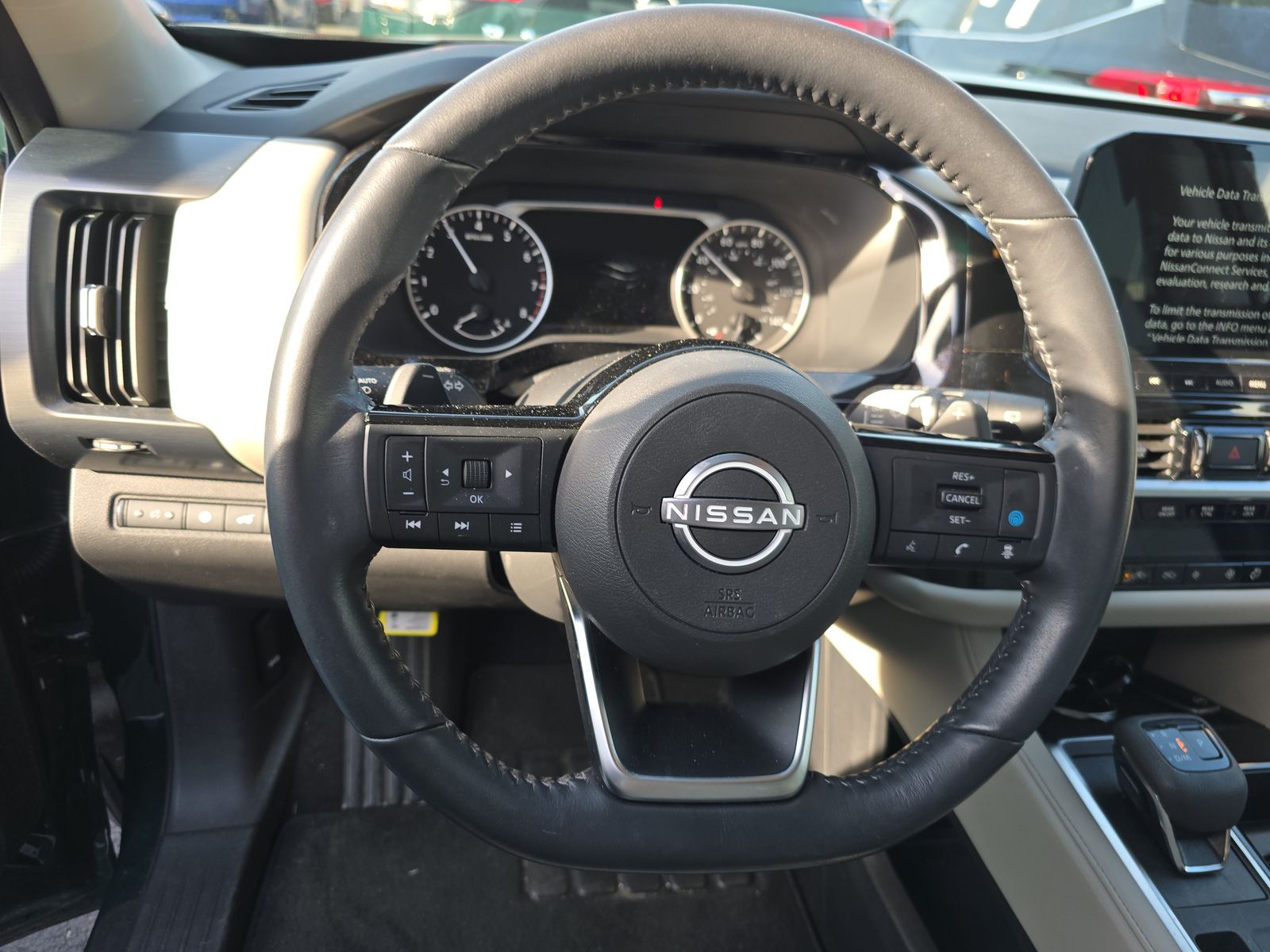 2025 Nissan Pathfinder SL FWD