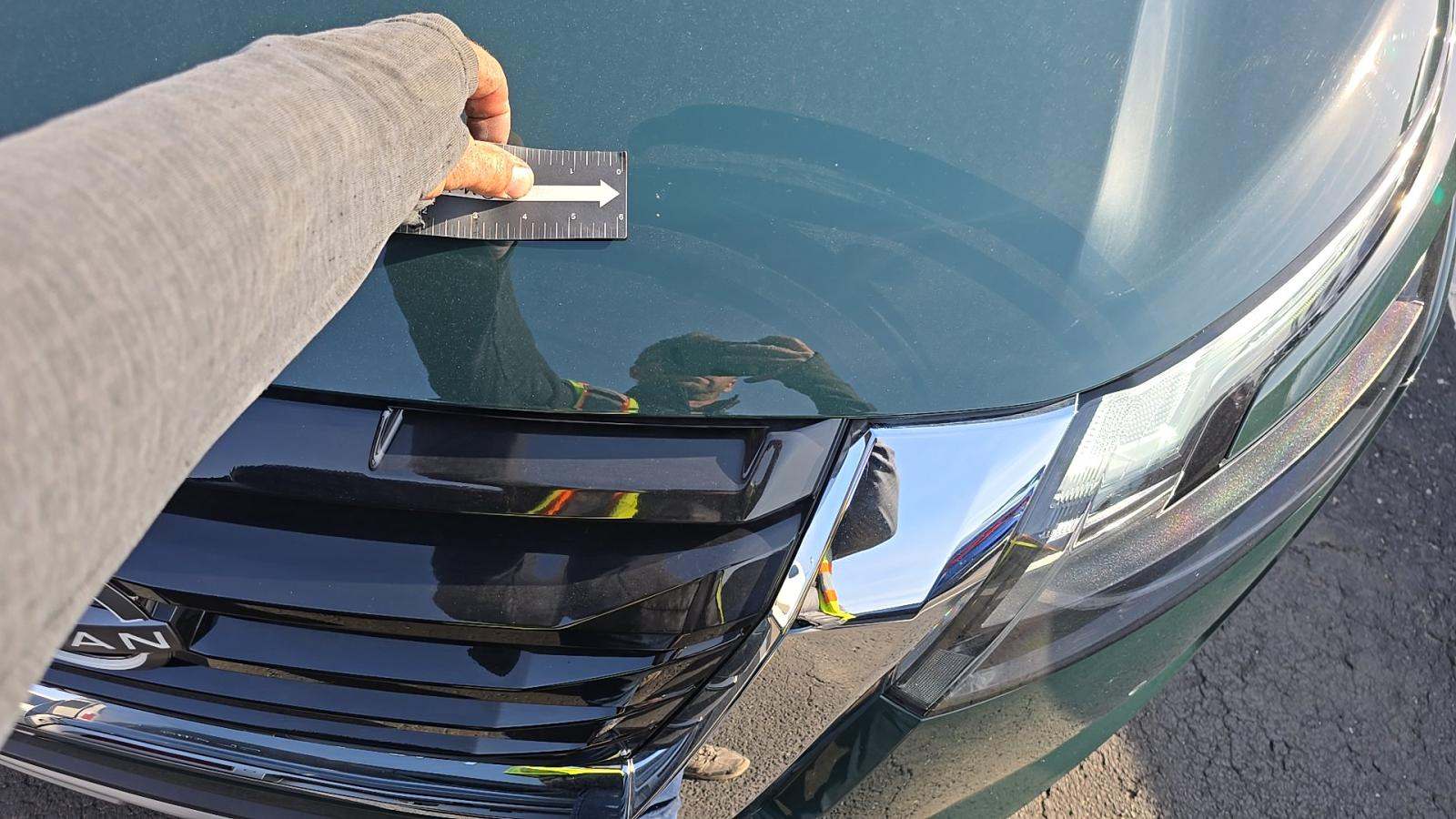 2025 Nissan Pathfinder SL FWD