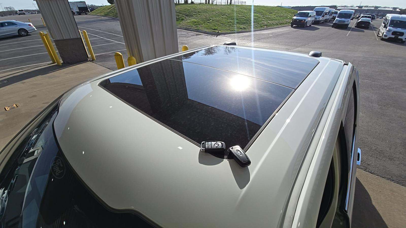 2024 Ford F-150 Hybrid Lariat AWD