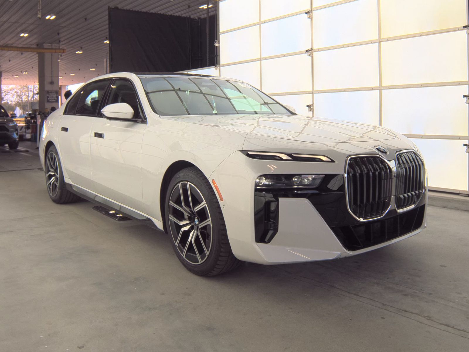 2025 BMW 7 Series 740i xDrive AWD