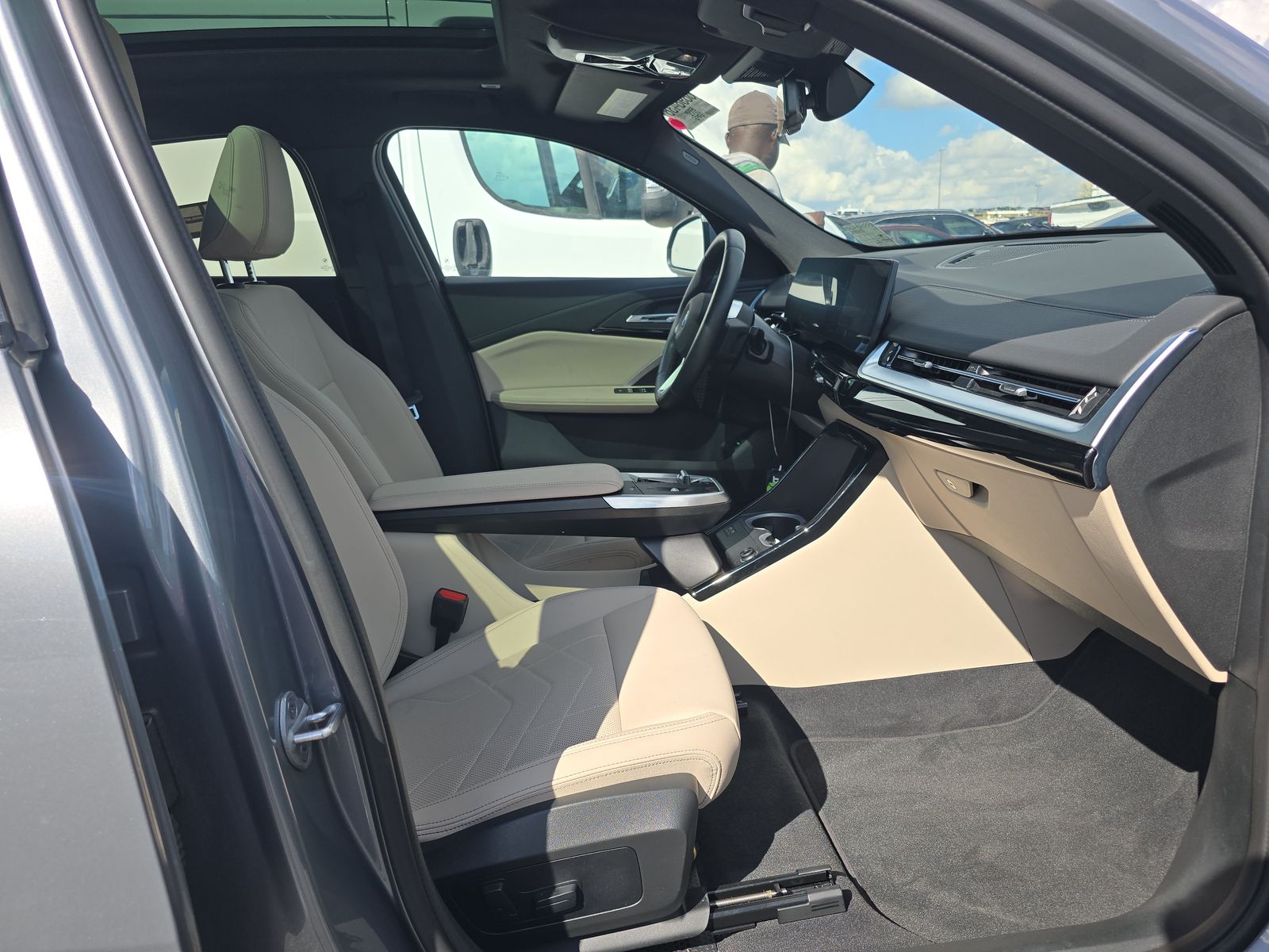 2025 BMW X2 xDrive28i AWD