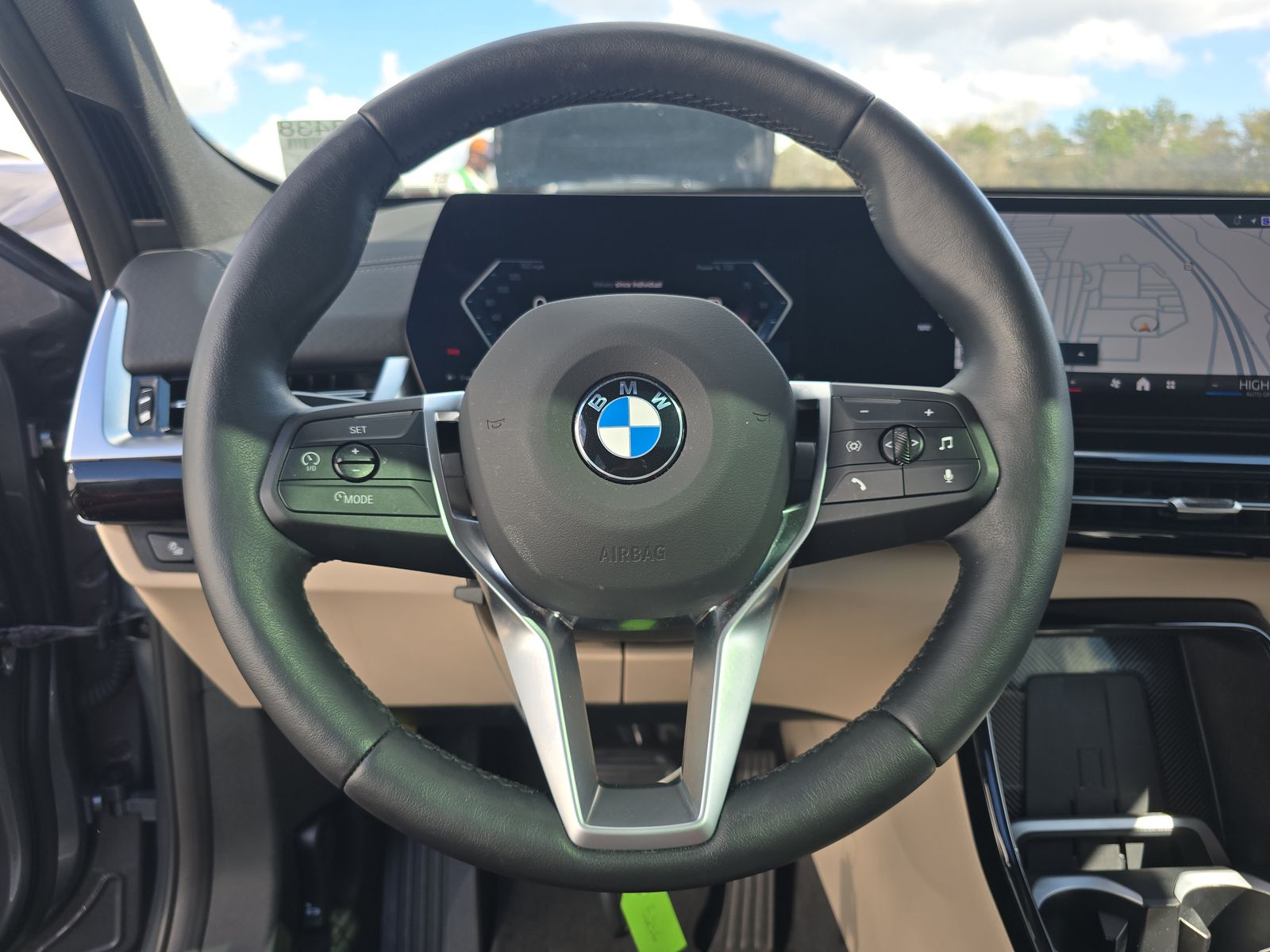 2025 BMW X2 xDrive28i AWD