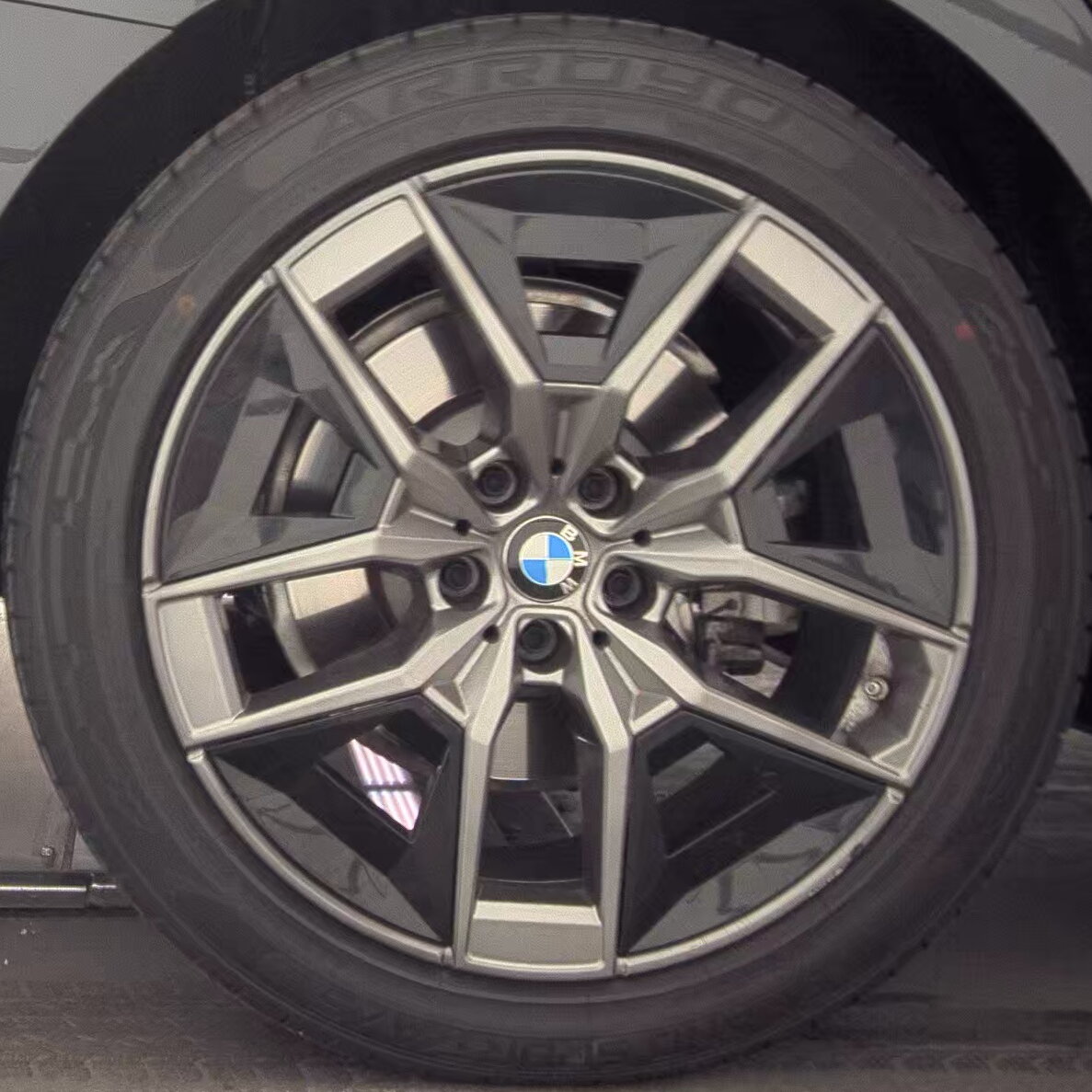 2026 BMW 5 Series 530i FWD