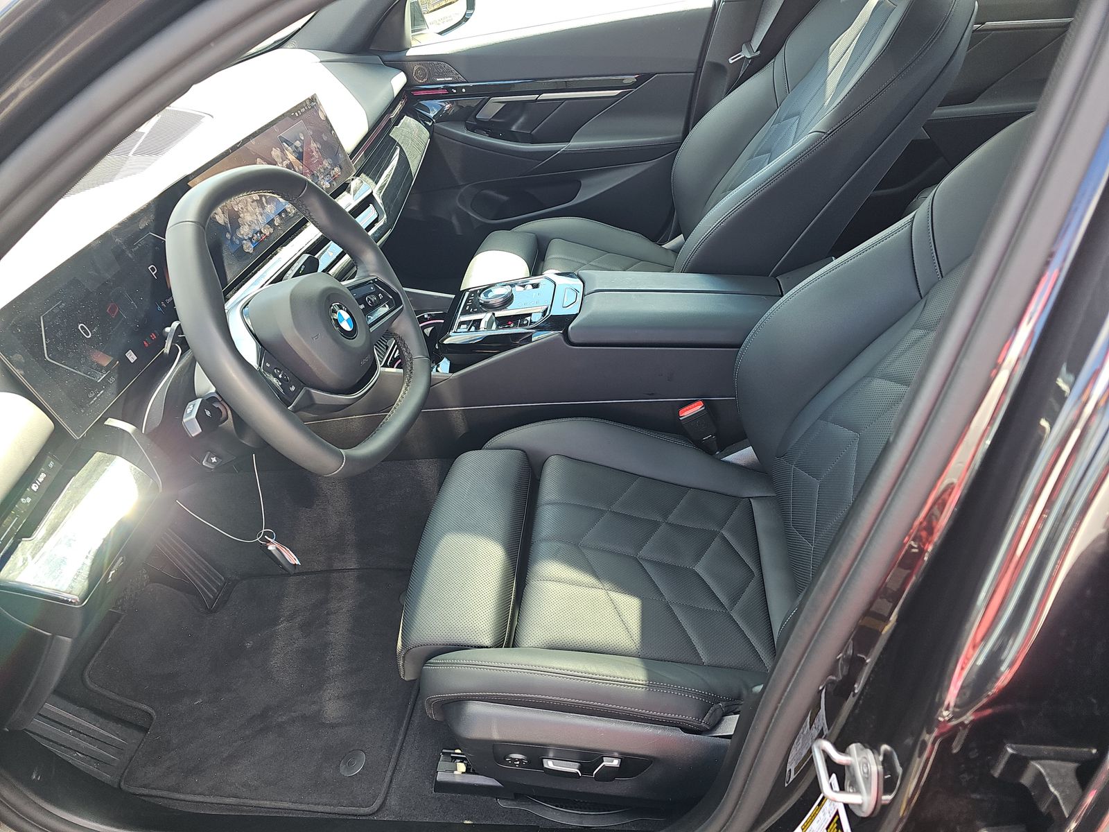 2026 BMW 5 Series 530i FWD