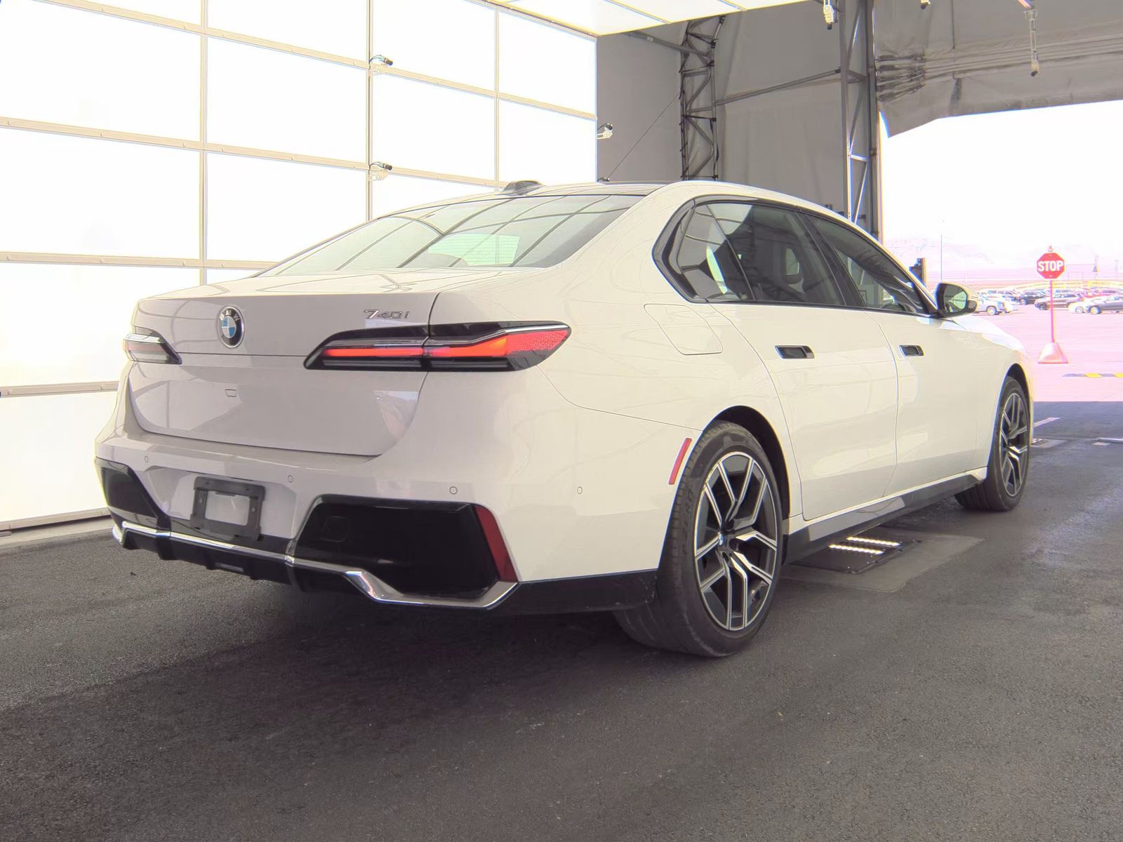 2025 BMW 7 Series 740i RWD