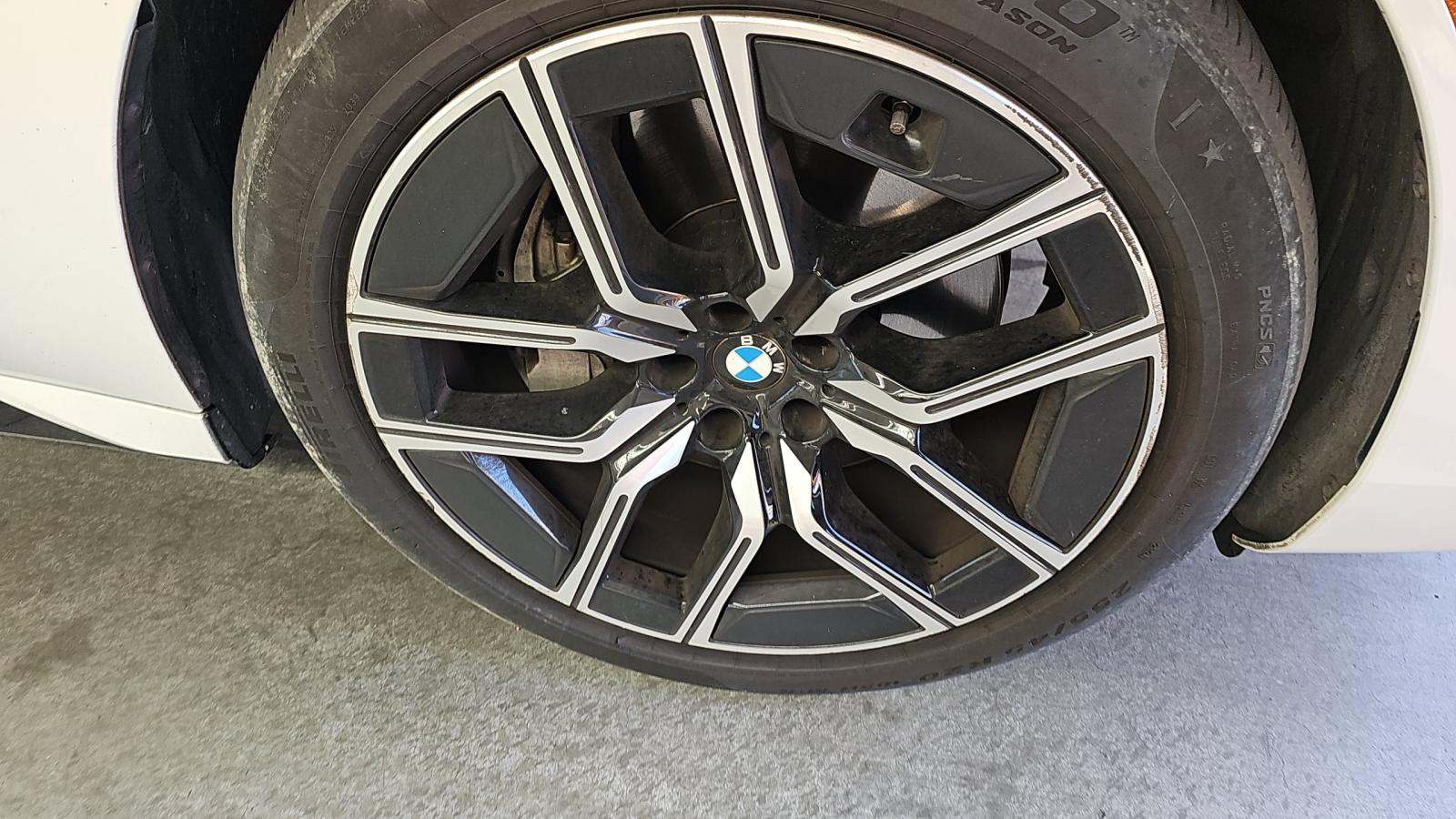 2025 BMW 7 Series 740i RWD