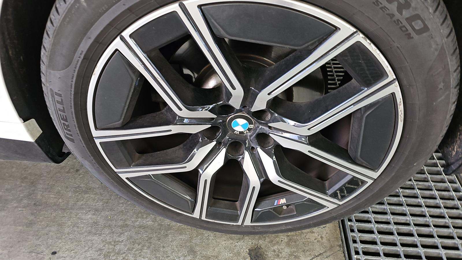 2025 BMW 7 Series 740i RWD