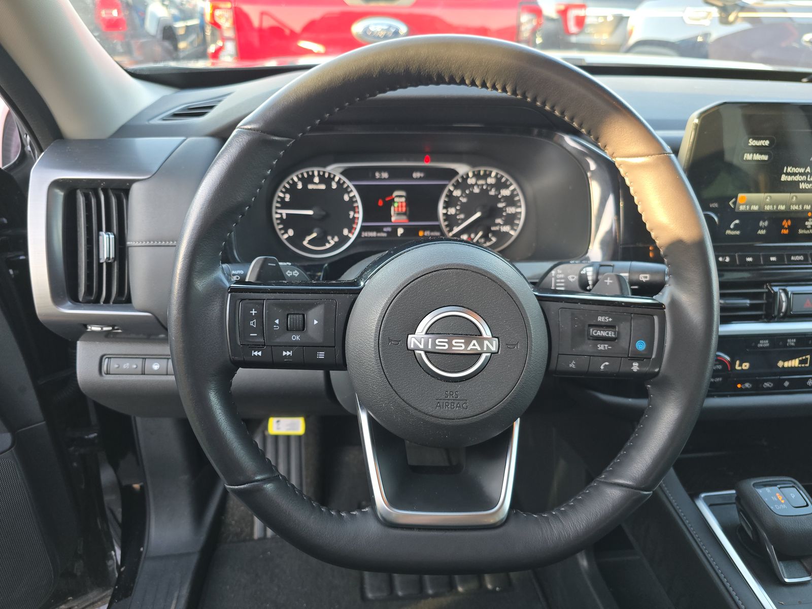 2025 Nissan Pathfinder SL AWD