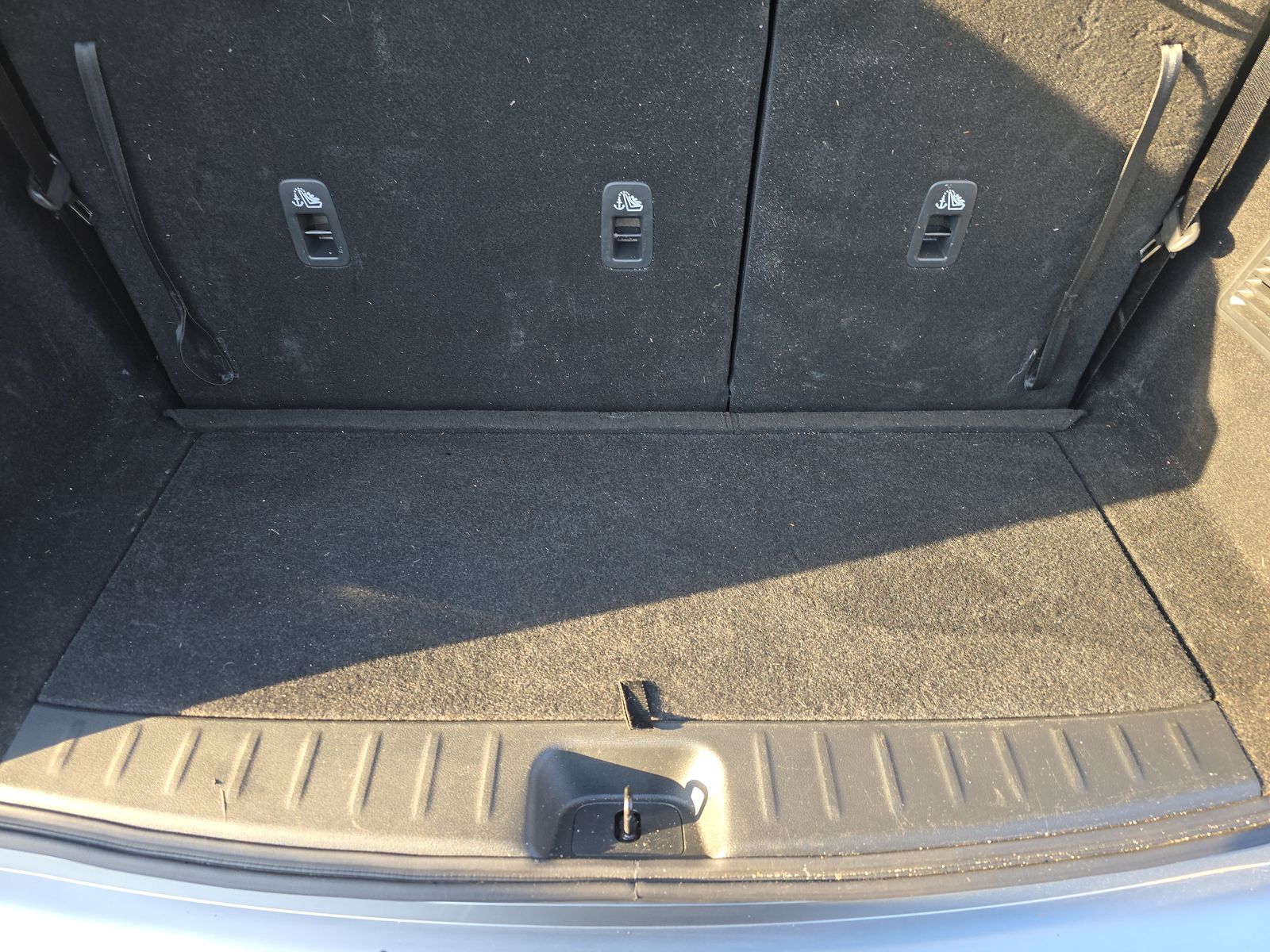 2025 Nissan Pathfinder SL AWD