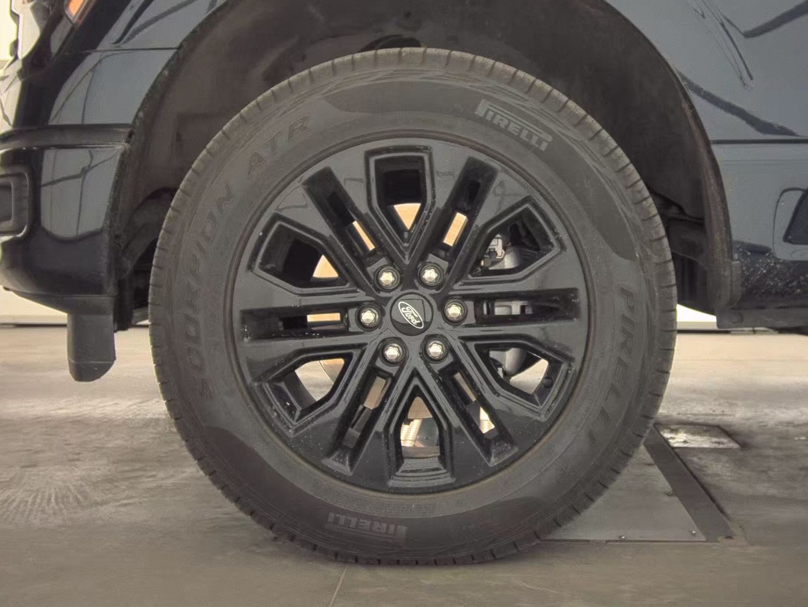 2025 Ford F-150 XLT AWD