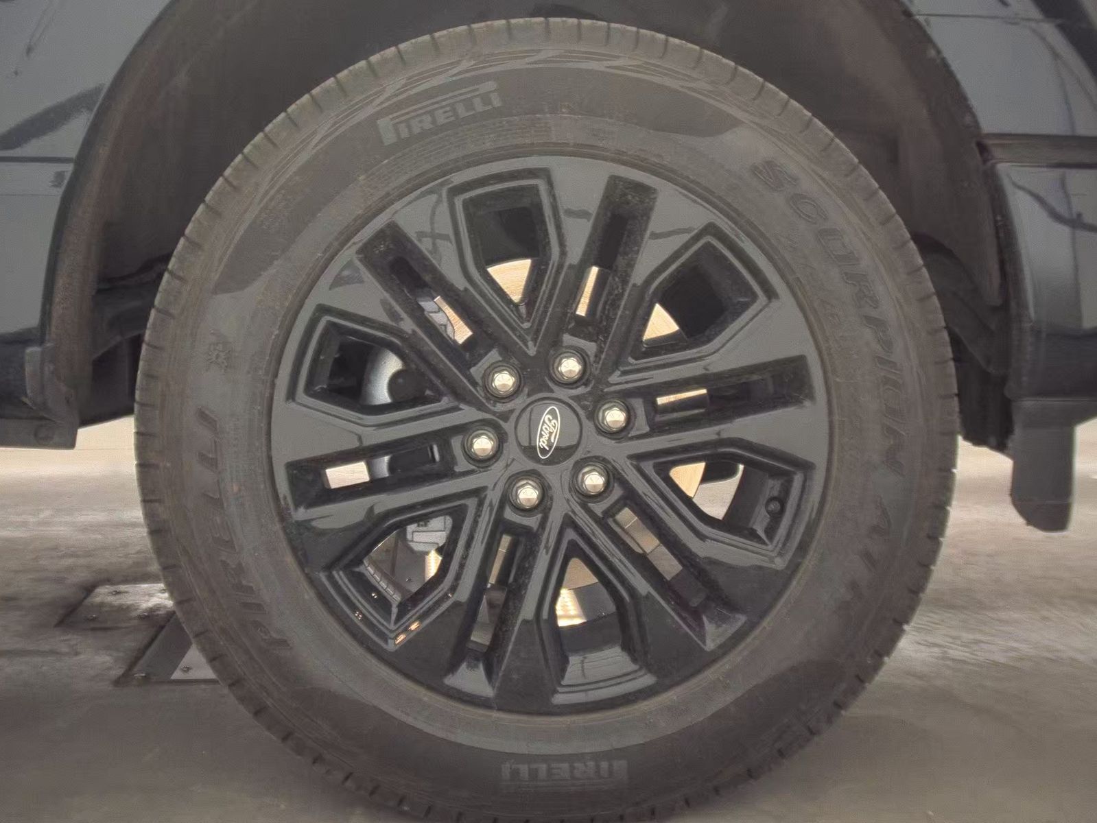 2025 Ford F-150 XLT AWD