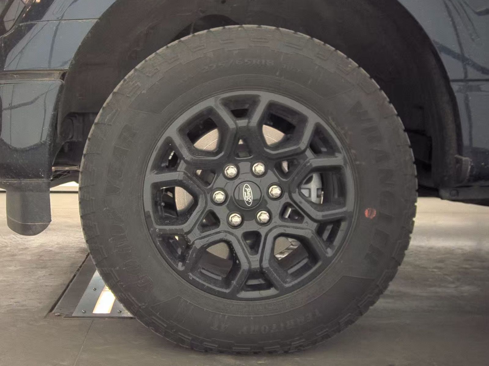 2025 Ford F-150 Hybrid XLT AWD