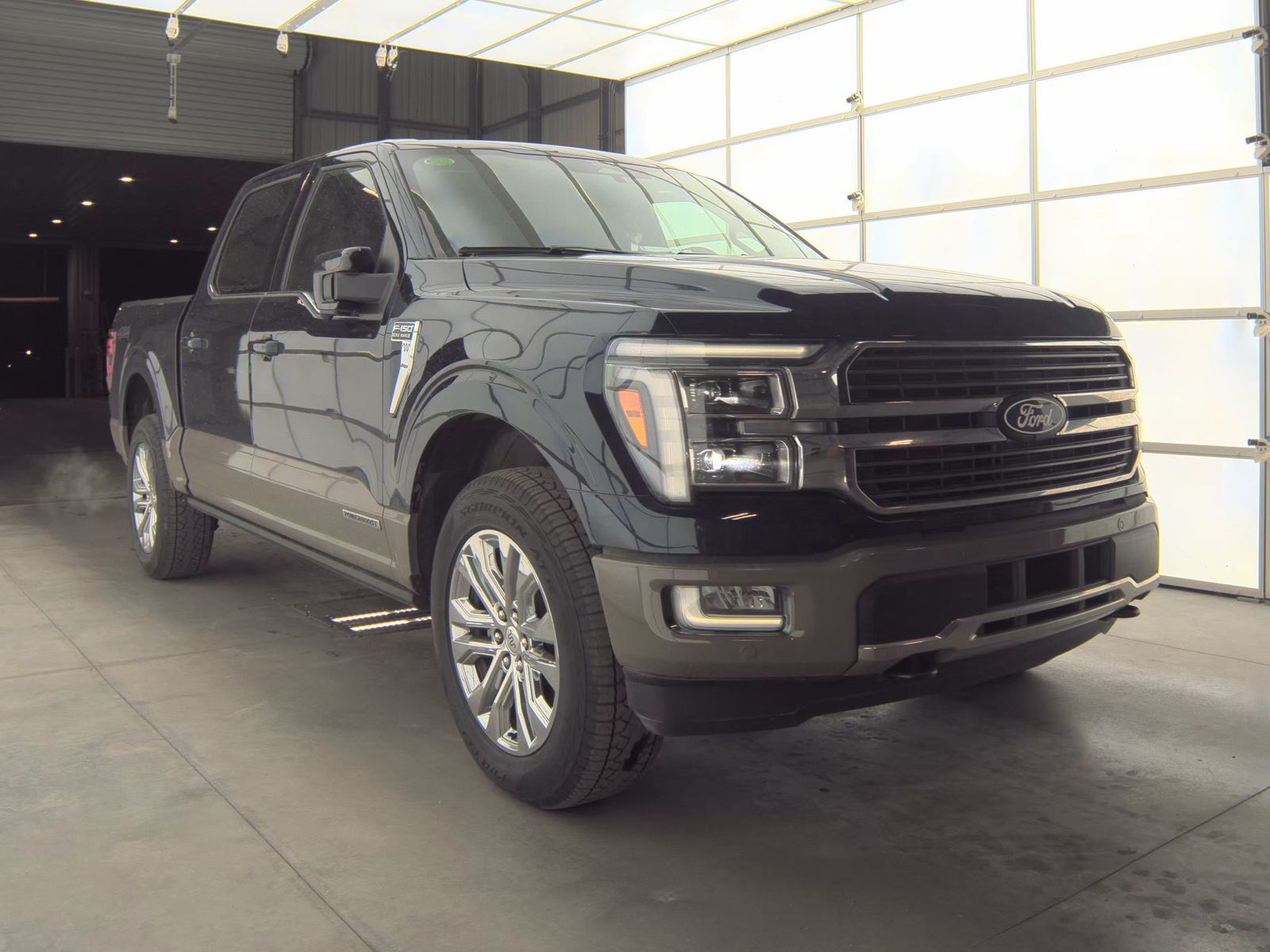 2025 Ford F-150 Hybrid King Ranch AWD