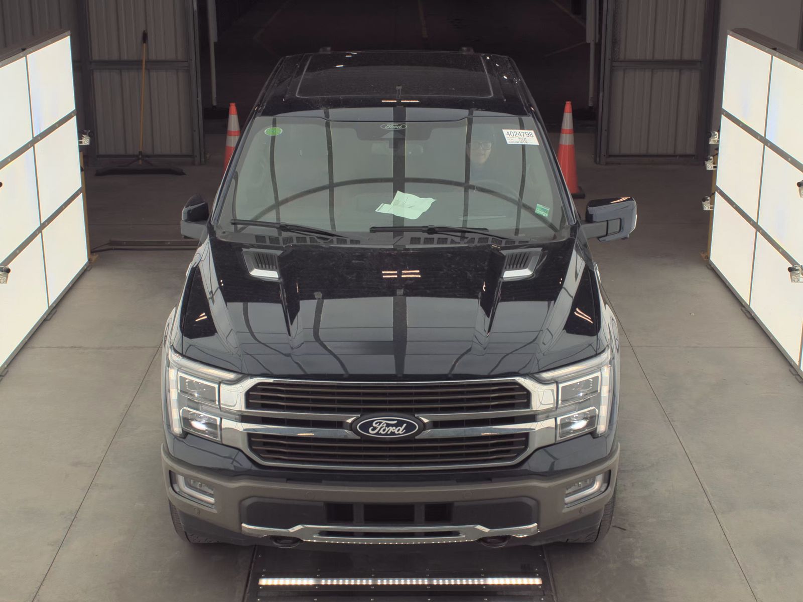 2025 Ford F-150 Hybrid King Ranch AWD