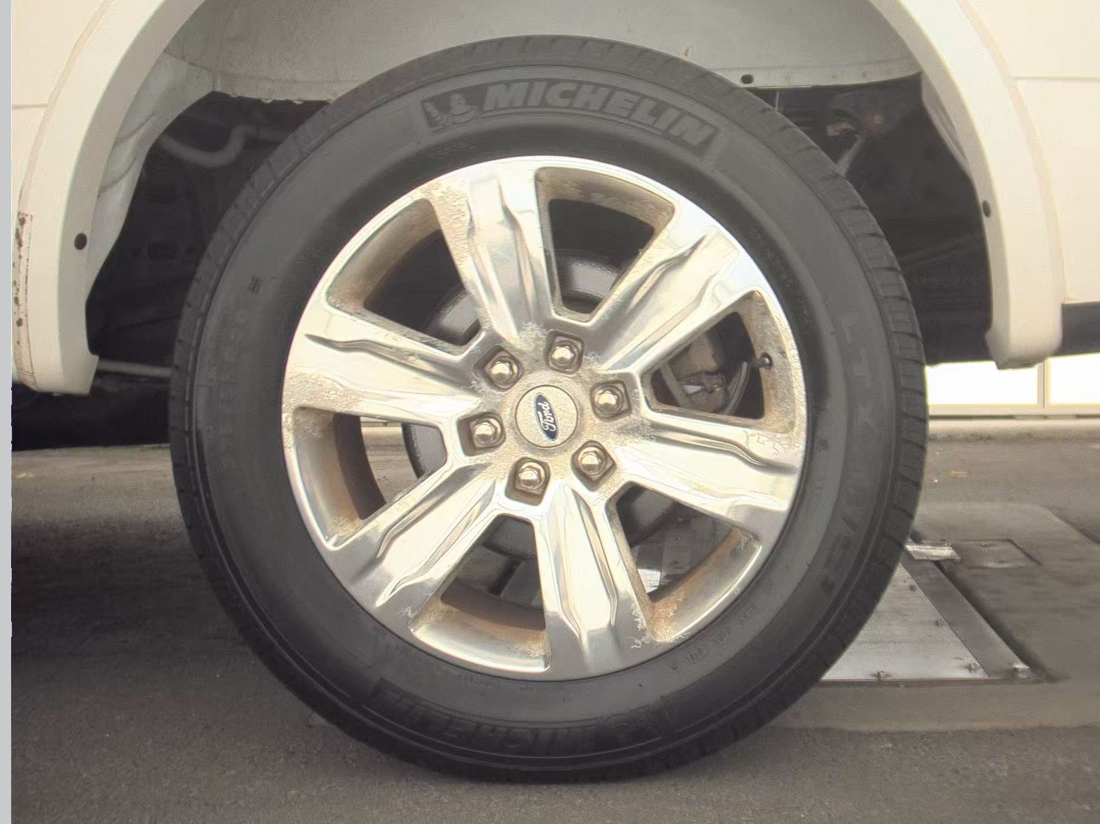 2015 Ford F-150 Platinum RWD