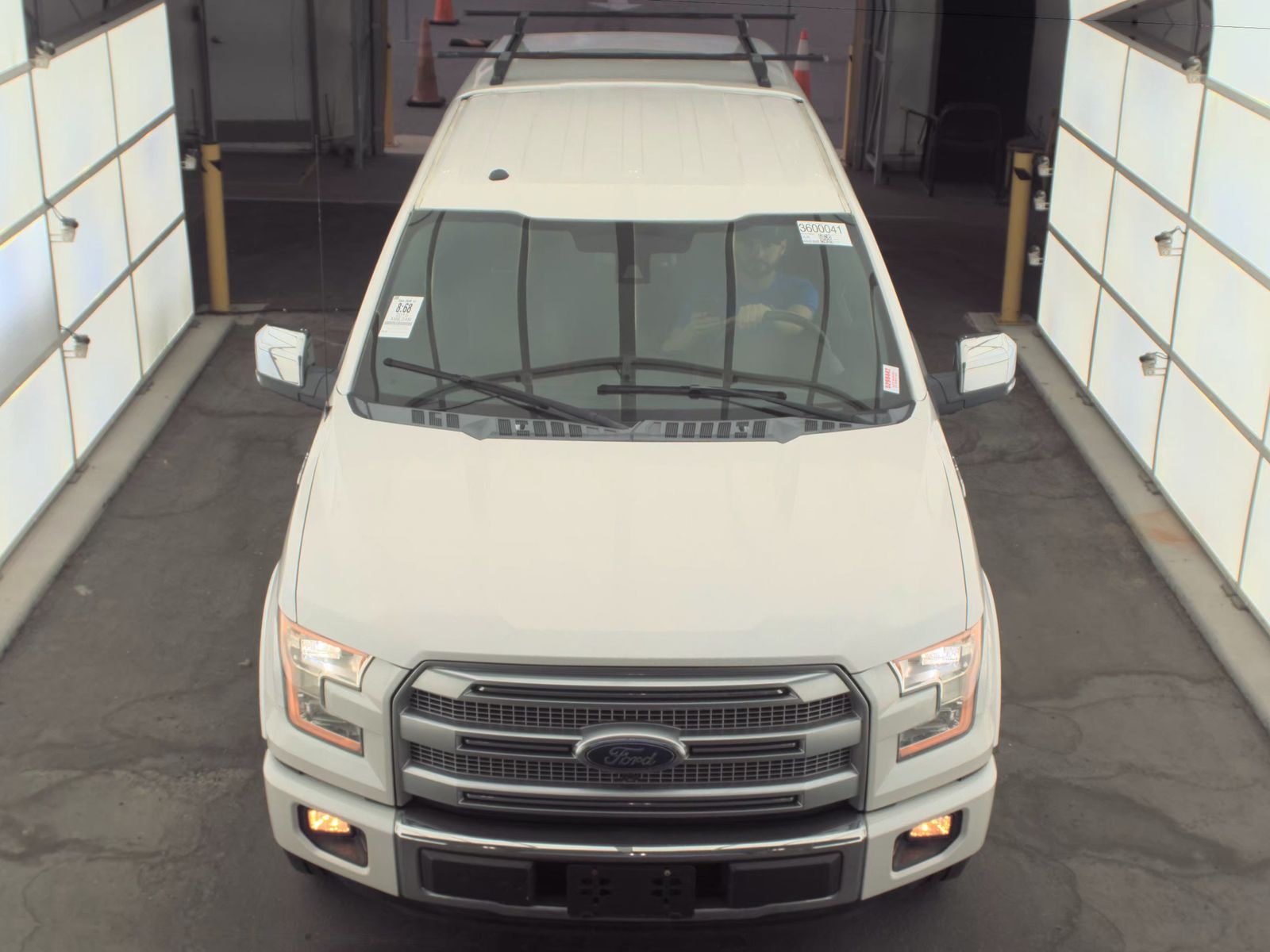 2015 Ford F-150 Platinum RWD