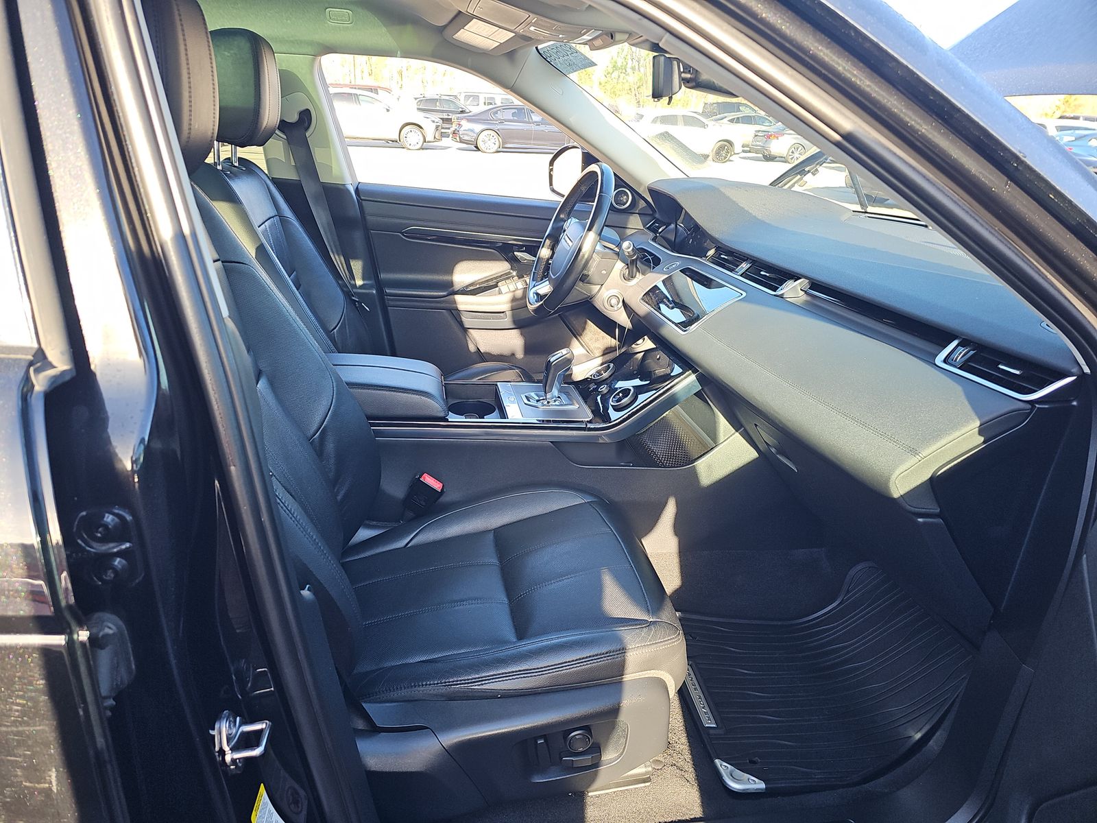 2020 Land Rover Range Rover Evoque SE AWD