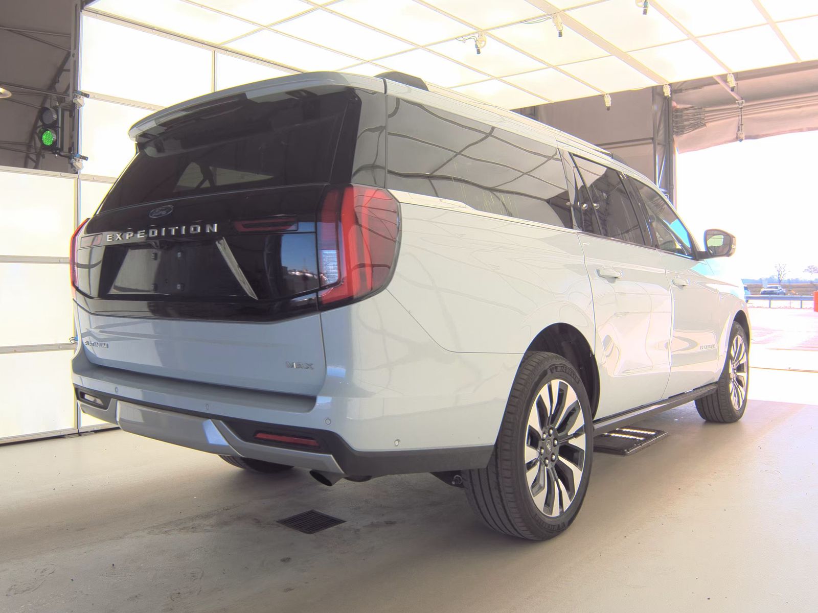 FORD EXPEDITION MAX - 6