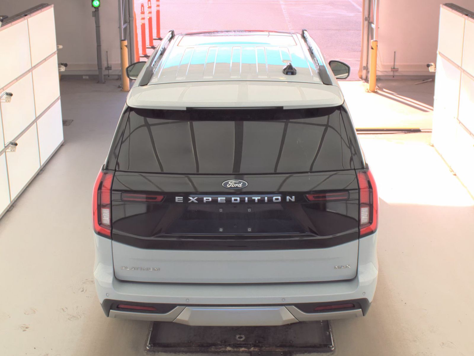 FORD EXPEDITION MAX - 7
