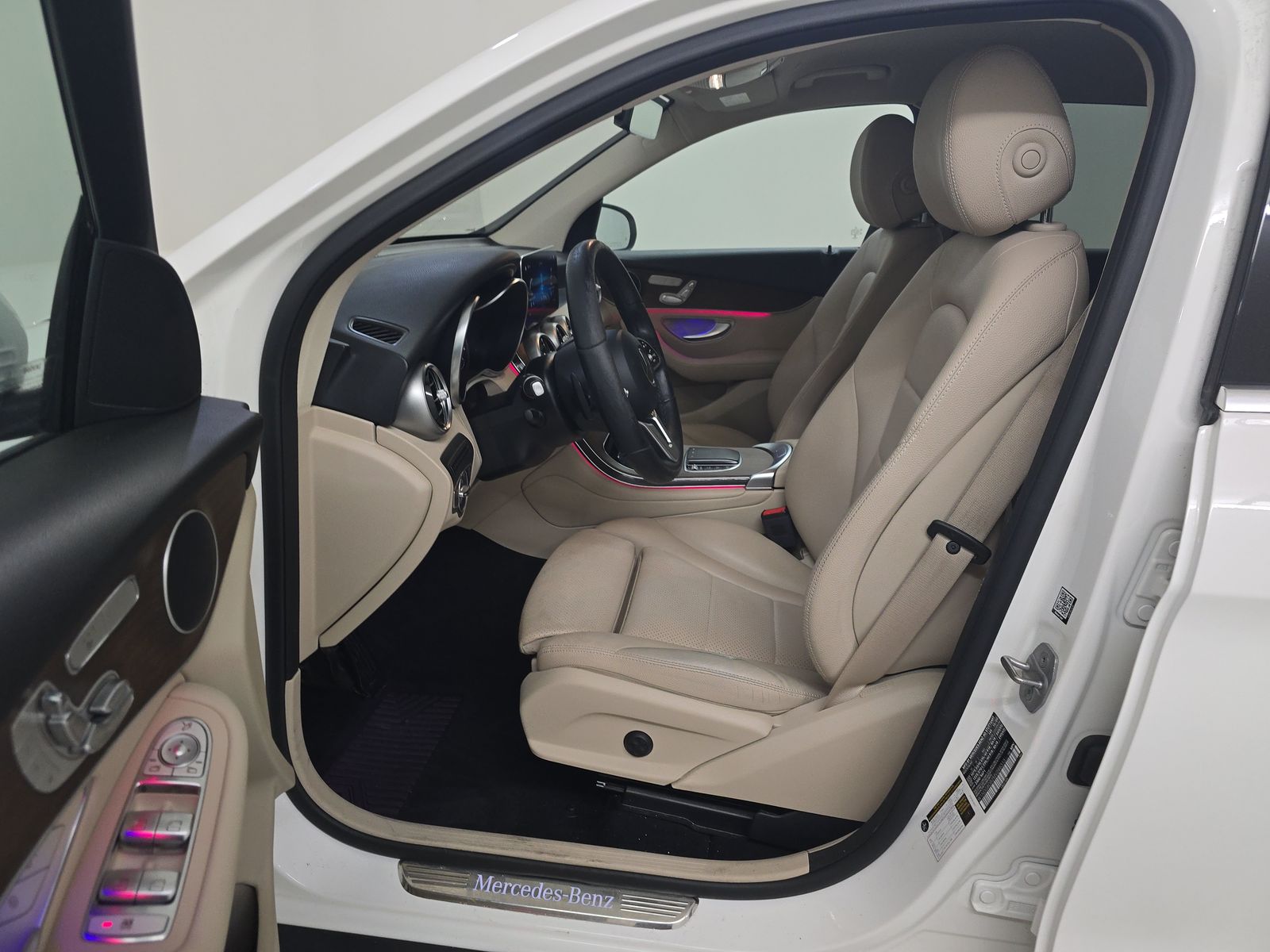 2021 Mercedes-Benz GLC GLC 300 RWD