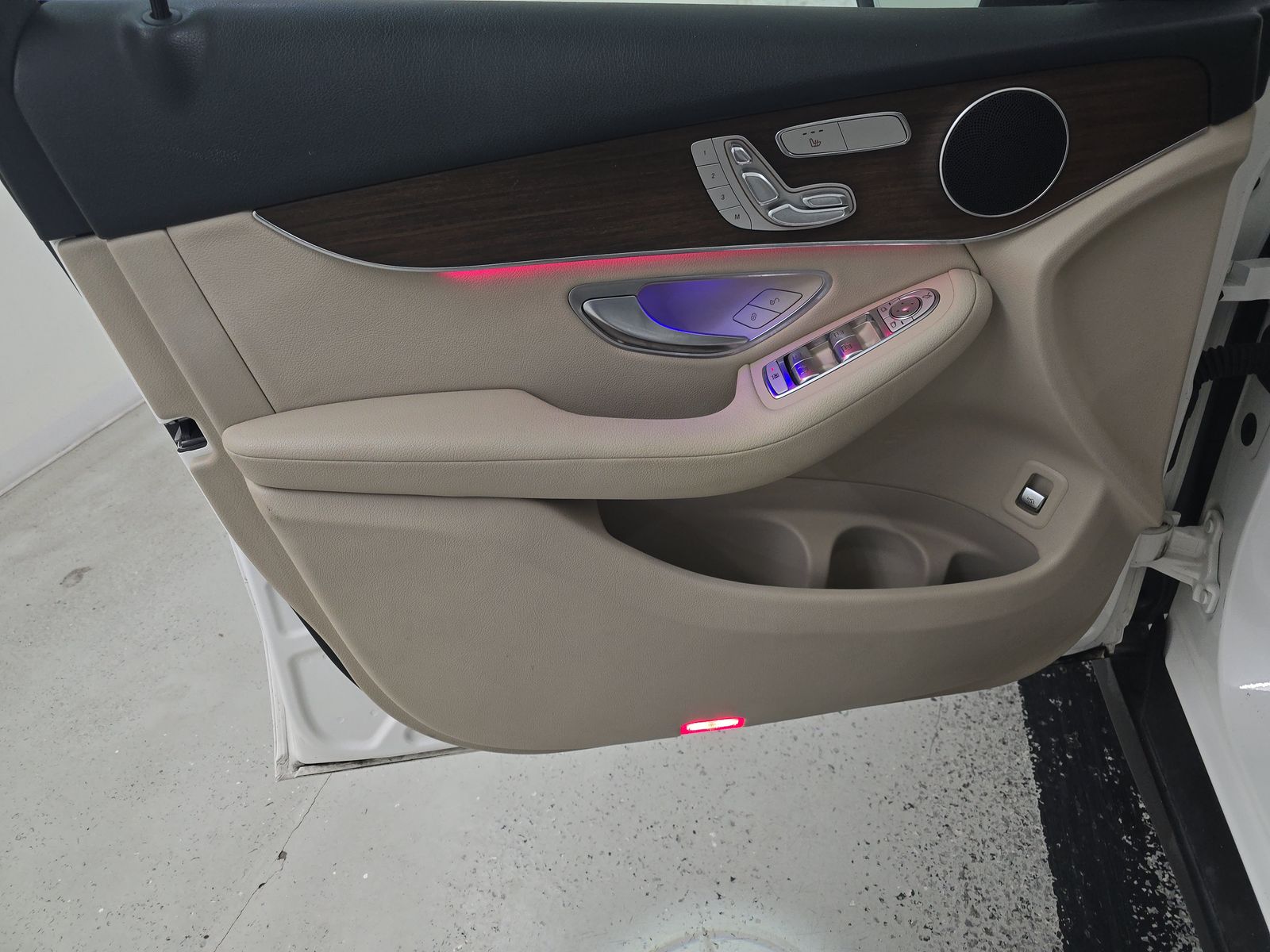 2021 Mercedes-Benz GLC GLC 300 RWD