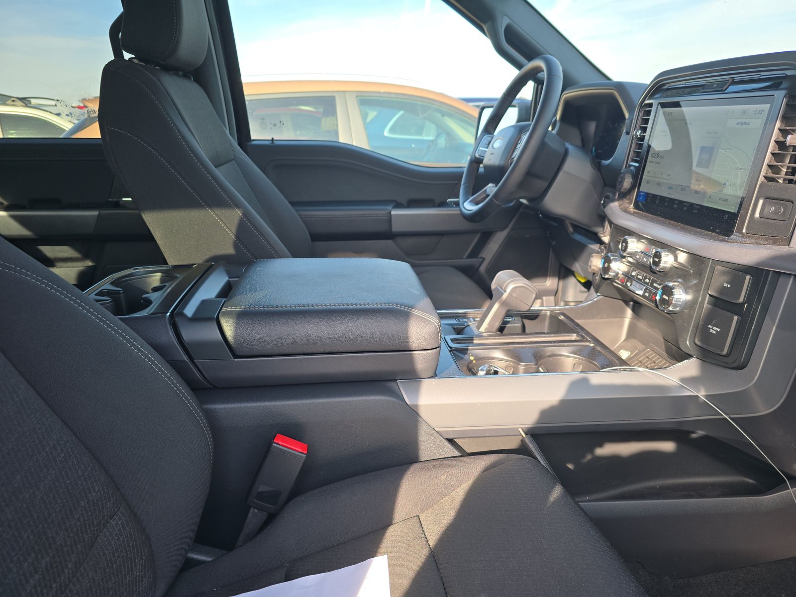 2025 Ford F-150 Hybrid XLT AWD