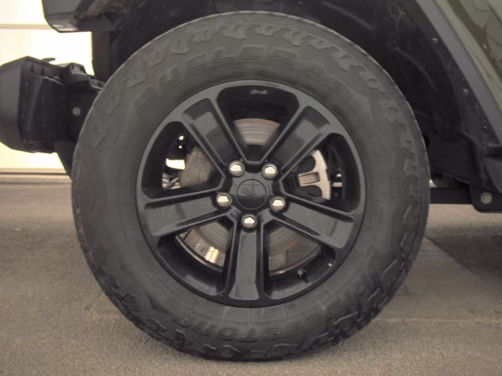 JEEP SAHARA ALT - 10