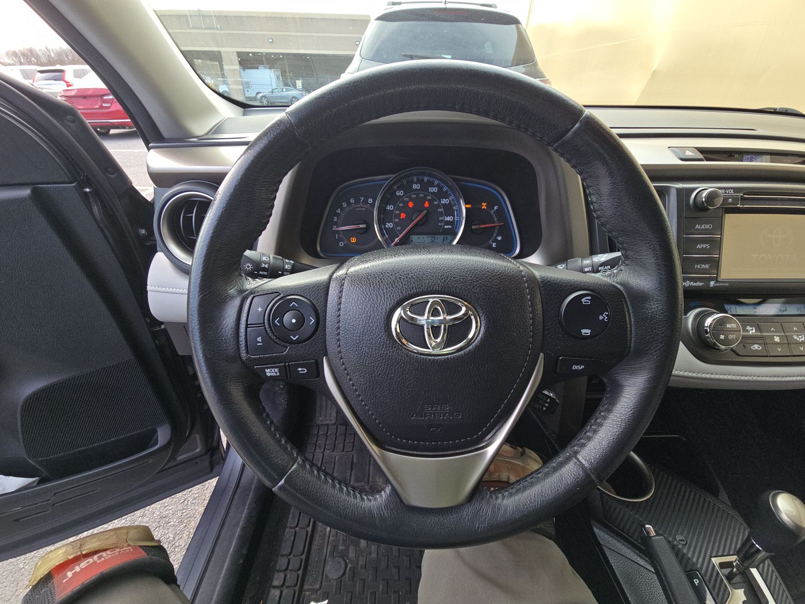 Toyota RAV4 Limited снимка Toyota RAV4 Limited