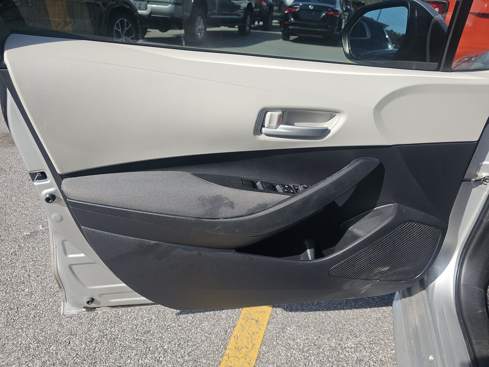 2021 Toyota Corolla LE FWD