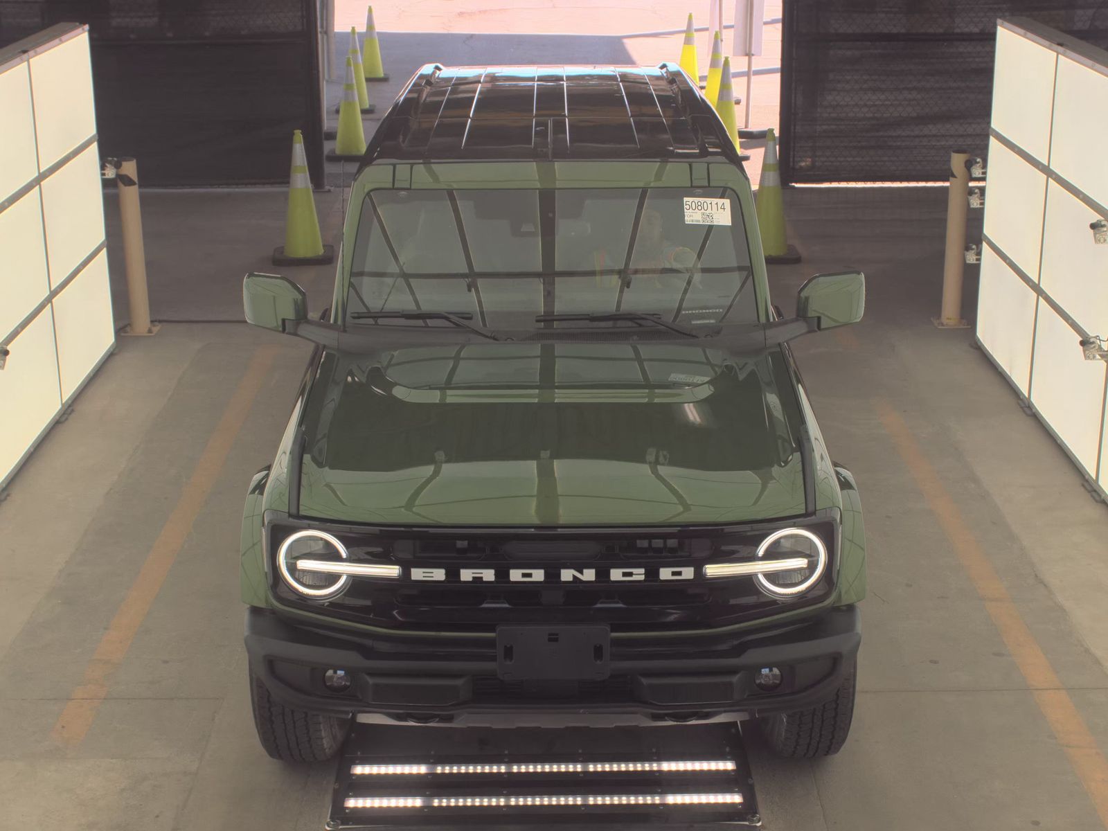 FORD BRONCO - 3