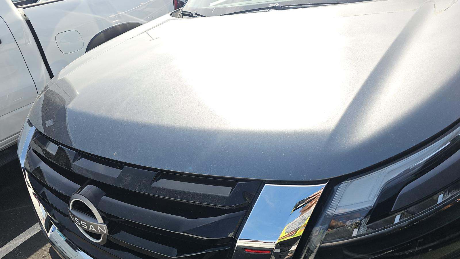 2025 Nissan Pathfinder SL FWD