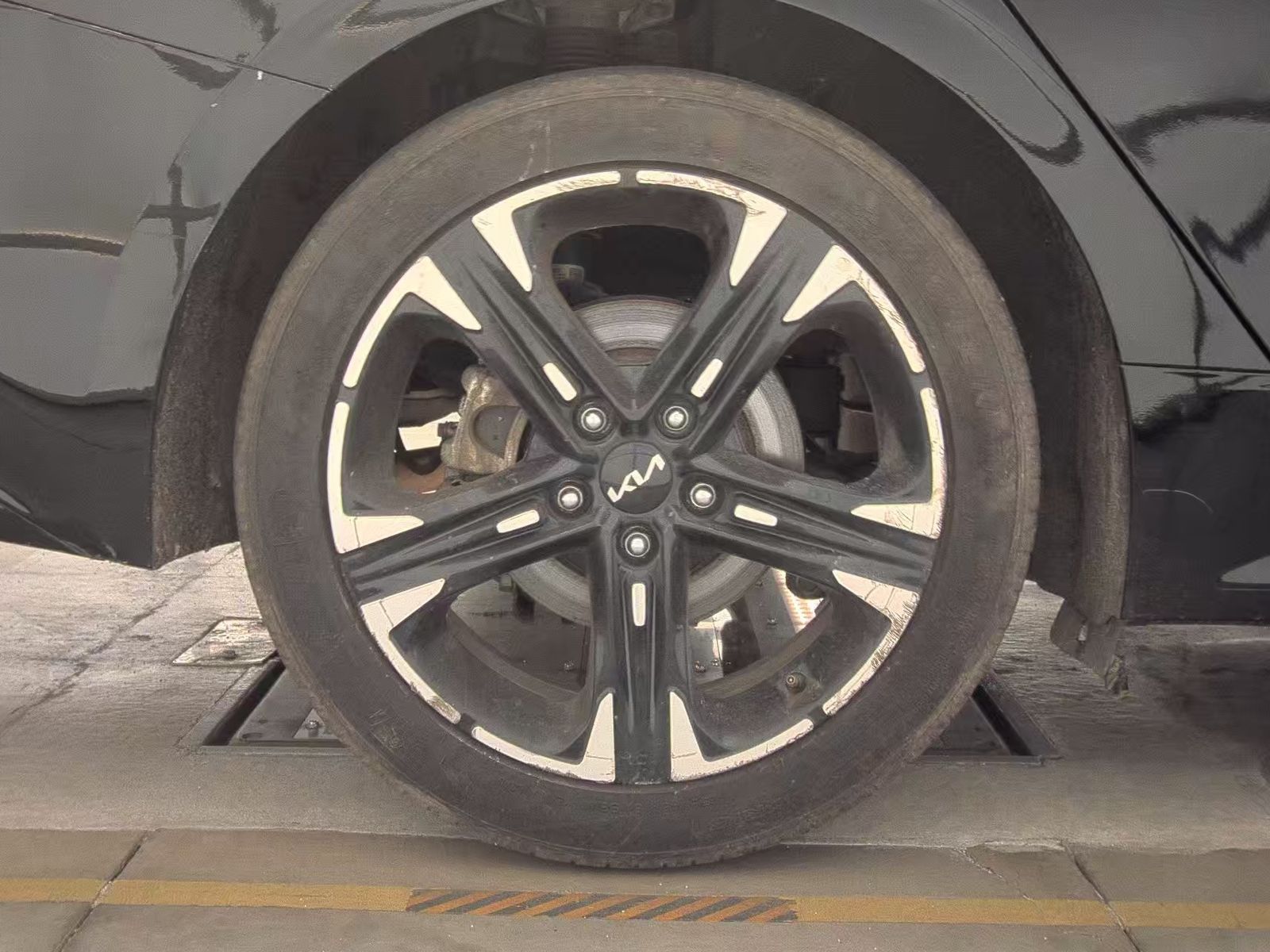 2023 Kia K5 GT-Line FWD