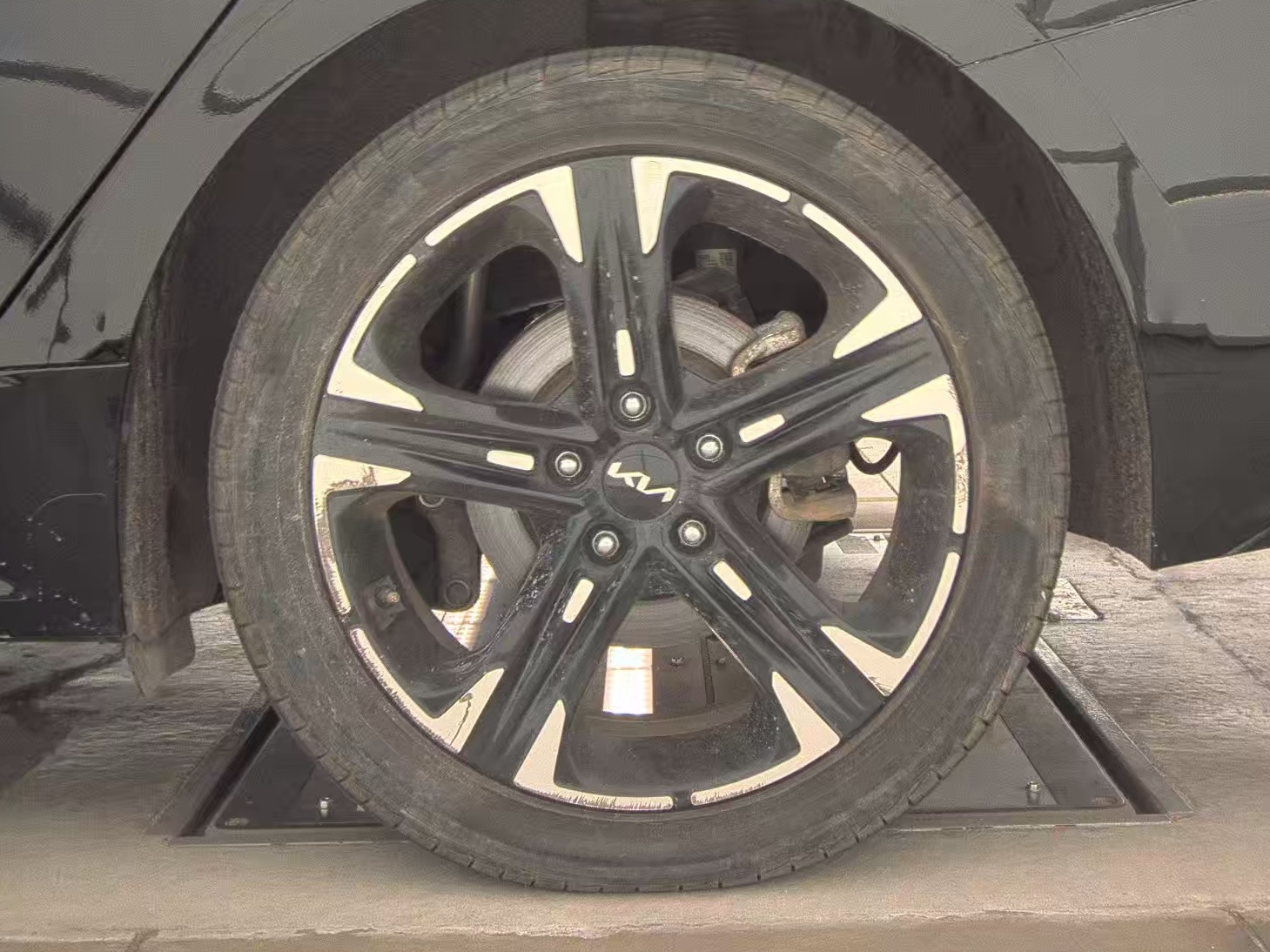 2023 Kia K5 GT-Line FWD