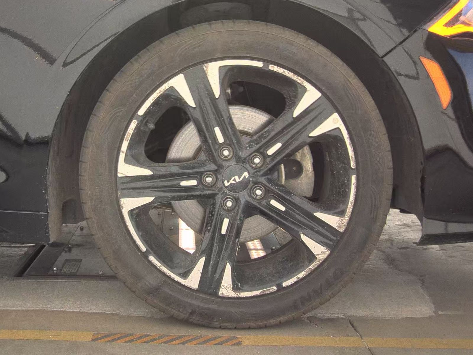 2023 Kia K5 GT-Line FWD